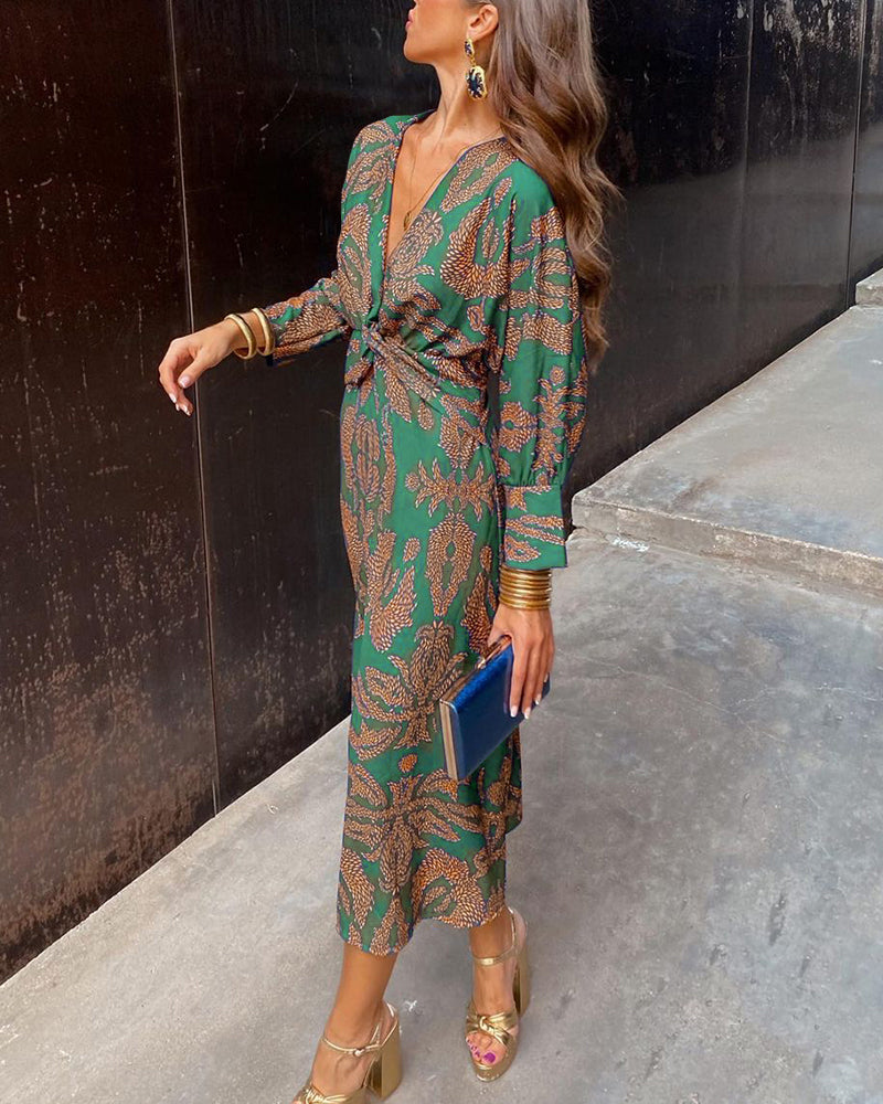 Elegant Midi Dress with Timeless Charm Print