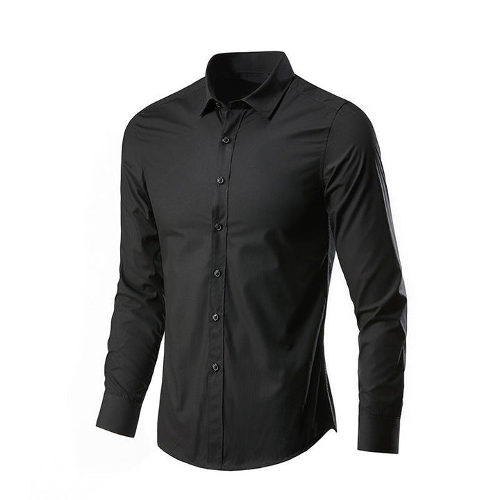Camicia nera elegante da uomo a maniche lunghe, colletto classico, bottoni frontali. Ideale per abbigliamento formale e casual.