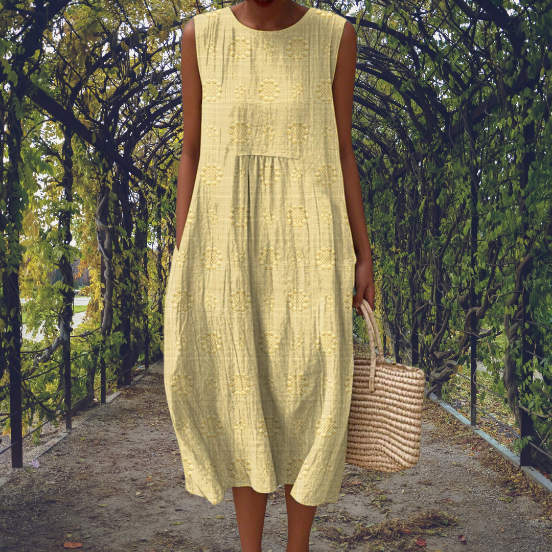 Elegant Sleeveless Dress with Pockets