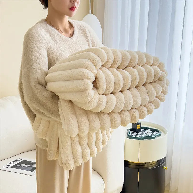Luxury Fluffy Blanket – Soft, Warm, and Stylish