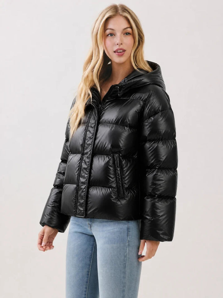 Women's Lightweight Puffer Jacket | Slim Fit Quilted Coat | Gloss Finish Insulated Outerwear | Winter City Outdoor Wear