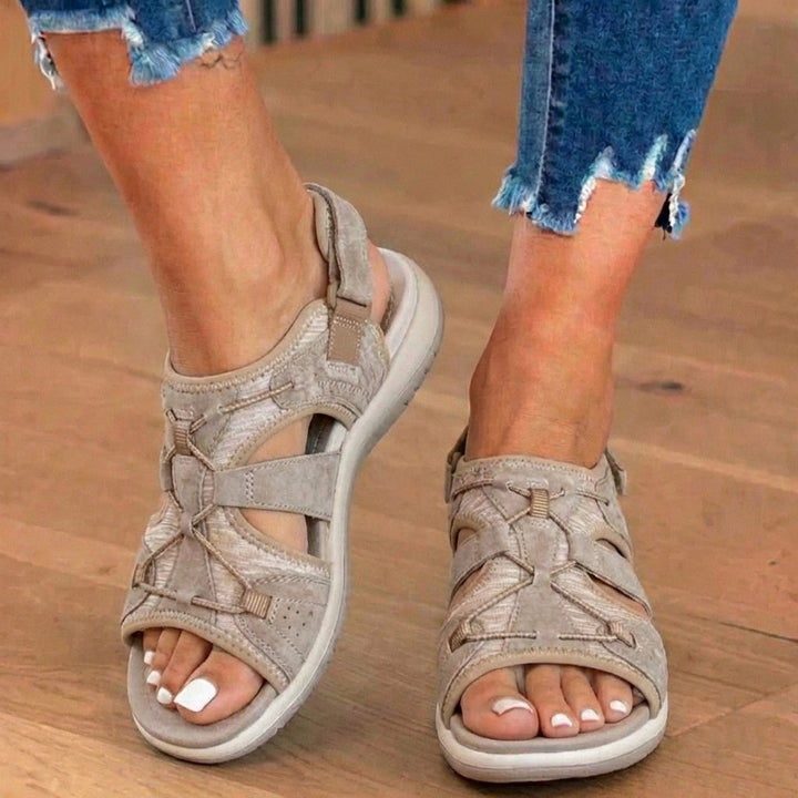 Adjustable Sandals – Comfort and Style in One