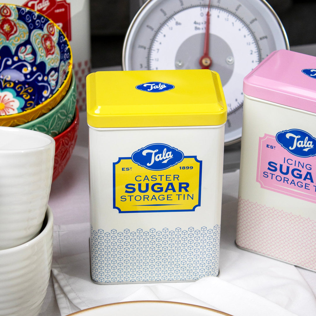 Set of 4 Retro Flour and Sugar Storage Tins