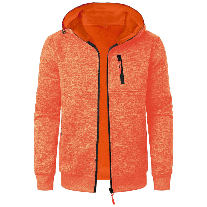 Giacca arancione con cappuccio, zip frontale e tasca con cerniera sul petto. Design sportivo, tessuto melange, ideale per attività outdoor.