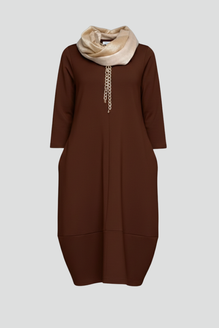 Women's Midi Dress with Round Neck and Pockets