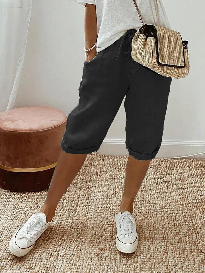 Smart Capri Pants with Flexible Waist – Elegant Summer Style