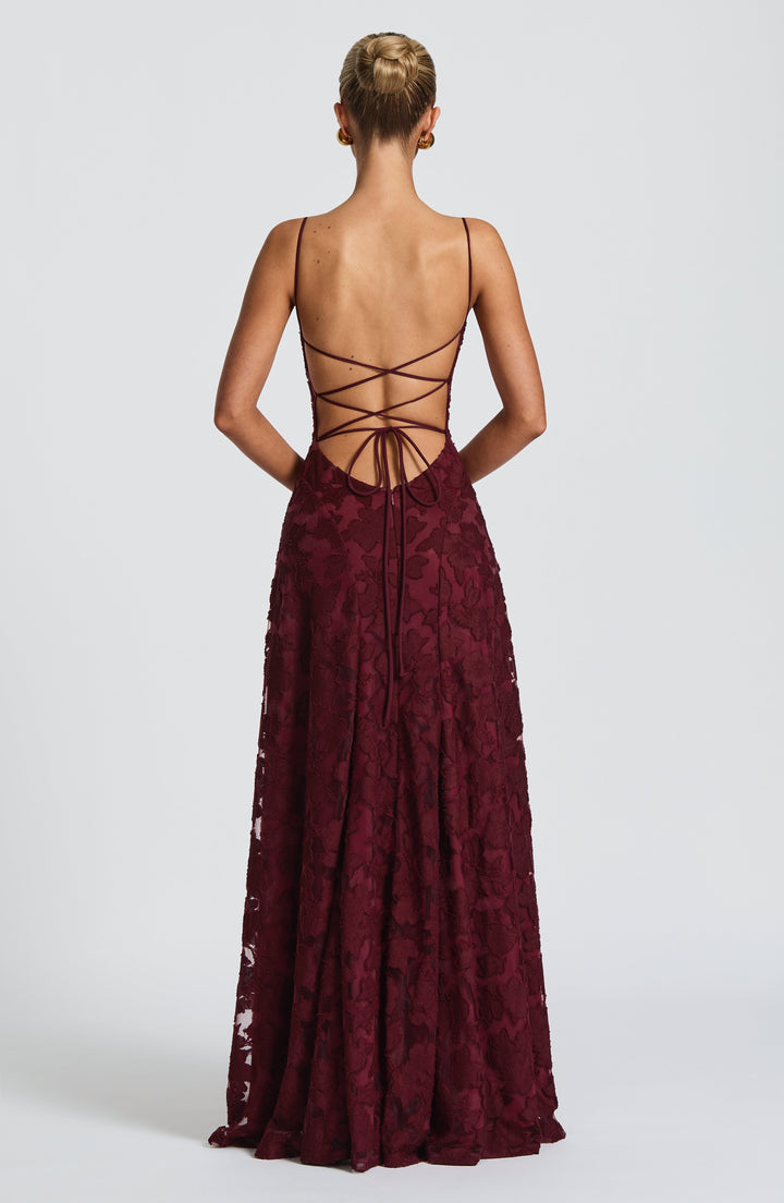 Elegant Evening Maxi Dress with Spaghetti Straps