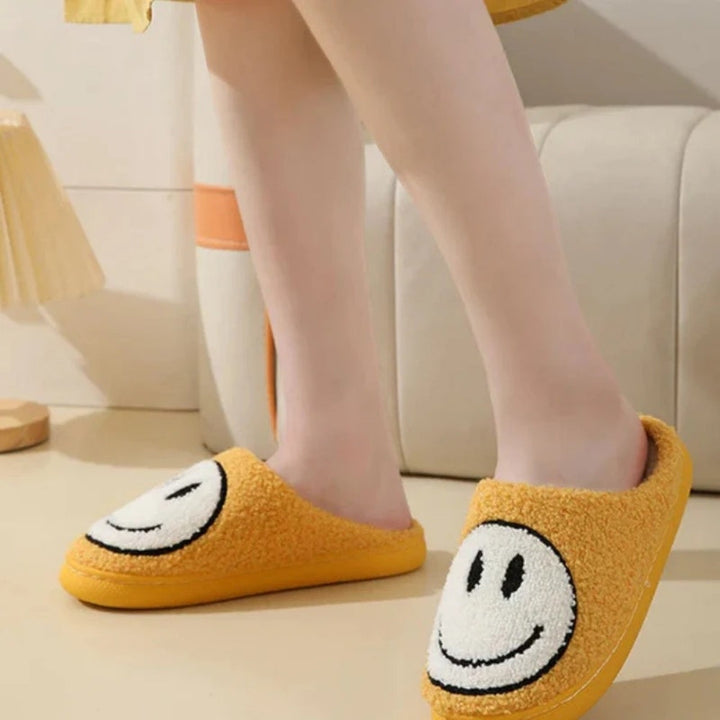 Smiley Design Slippers – Padded House Slippers for Home