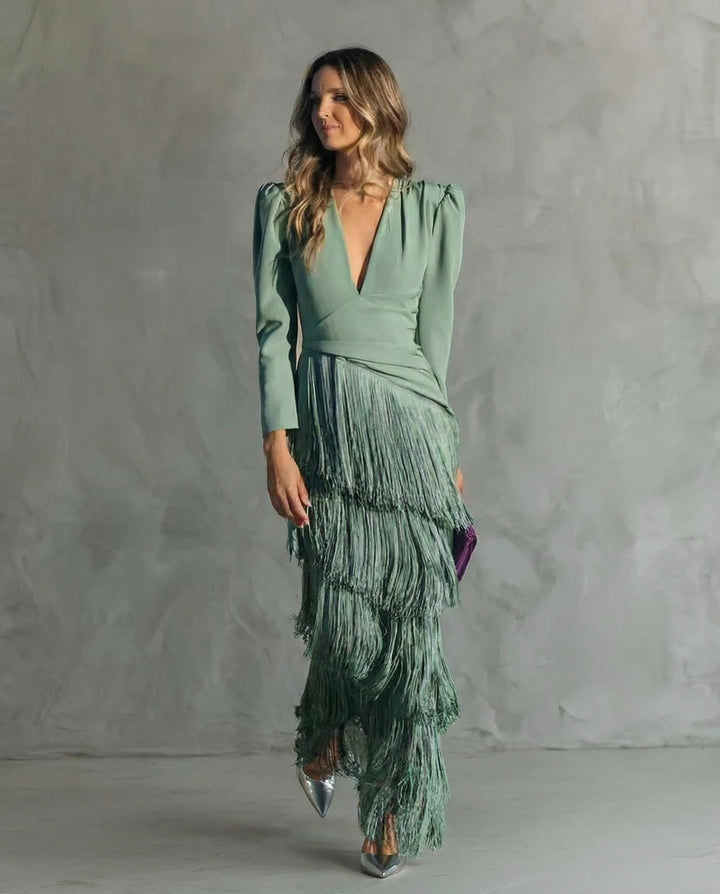 Elegant Midi Dress with Fringe Sleeves